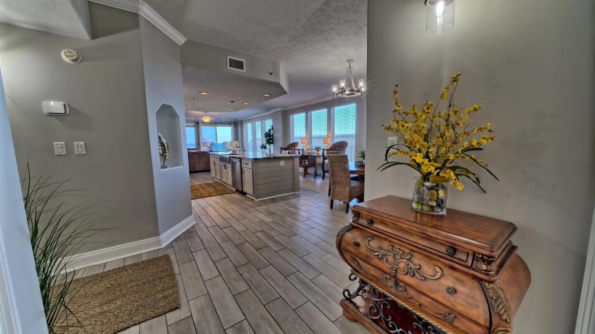 Lägenhet Modern Oceanfront Retreat, Spacious Balcony - 0207 Condo Panama City Beach USA